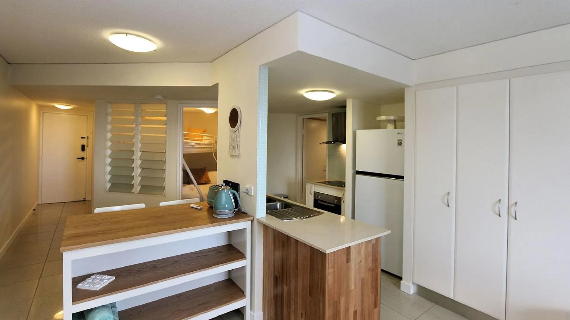 Platinum Apartments - Unit 2 Bargara