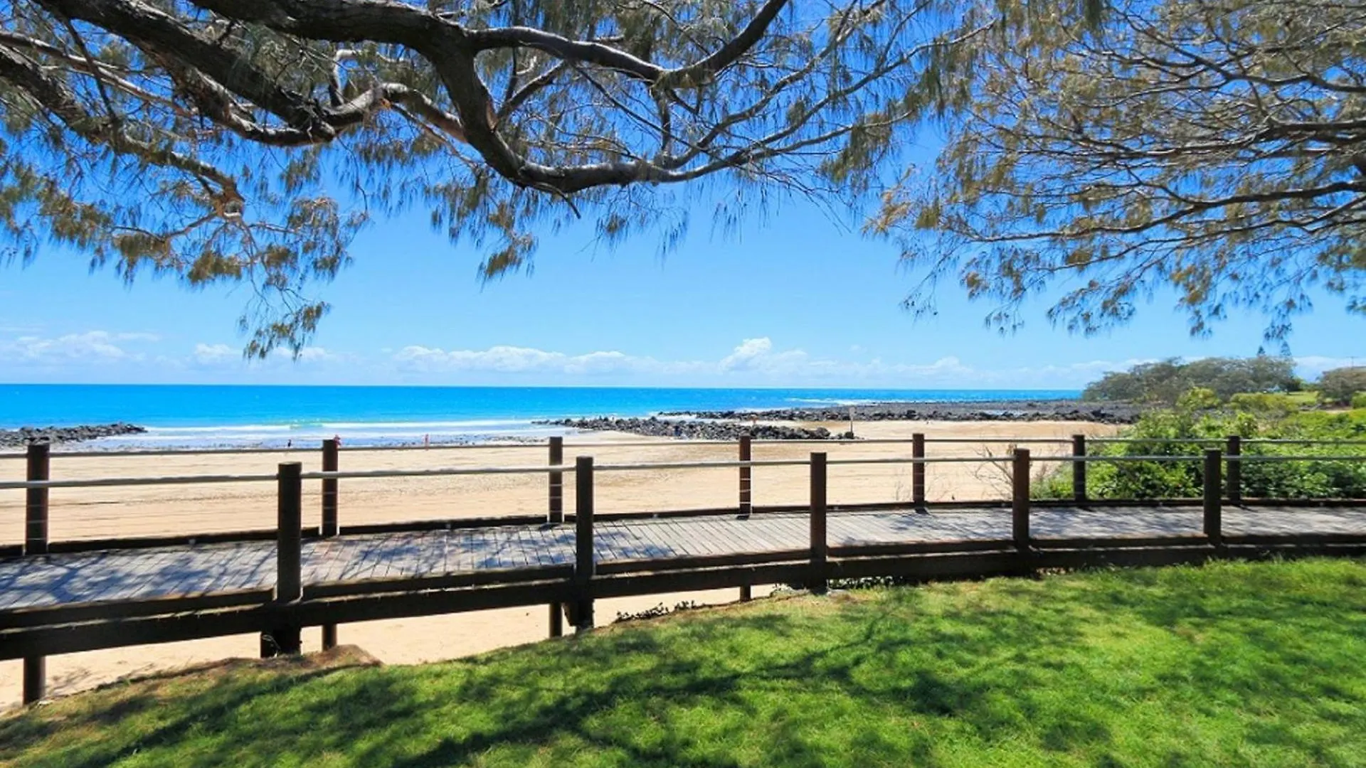 Platinum Apartments - Unit 2 Bargara